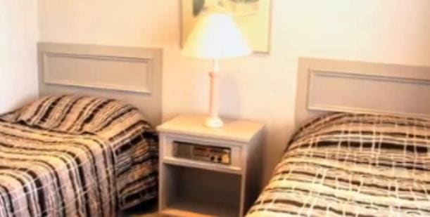Standard Twin Room room - Image 2