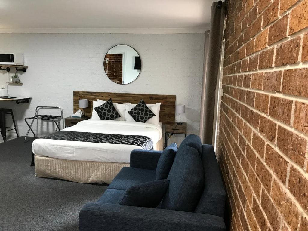 Family Suite with Balcony room - Image 1