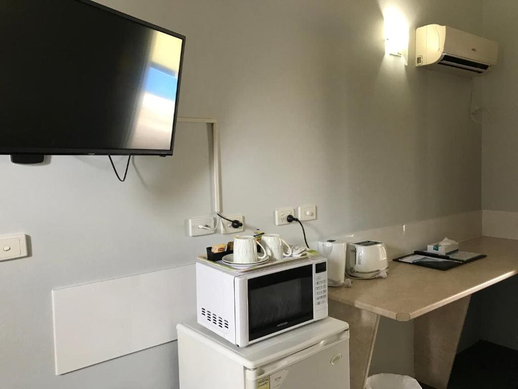 Double Room - Disability Access room - Image 3