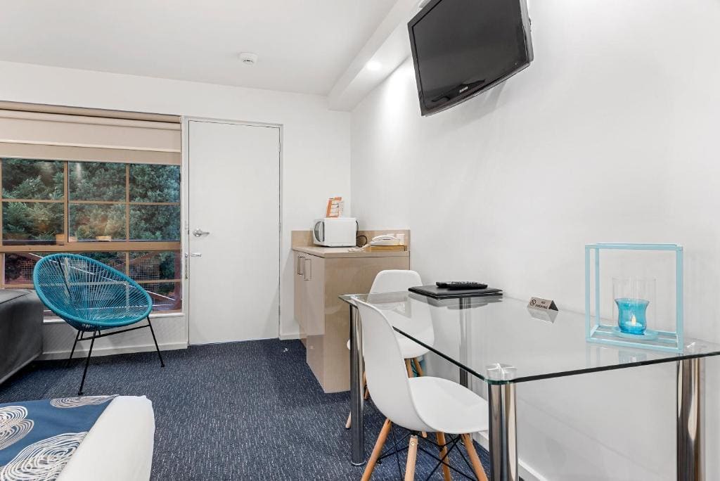 Deluxe Queen Room room - Image 1