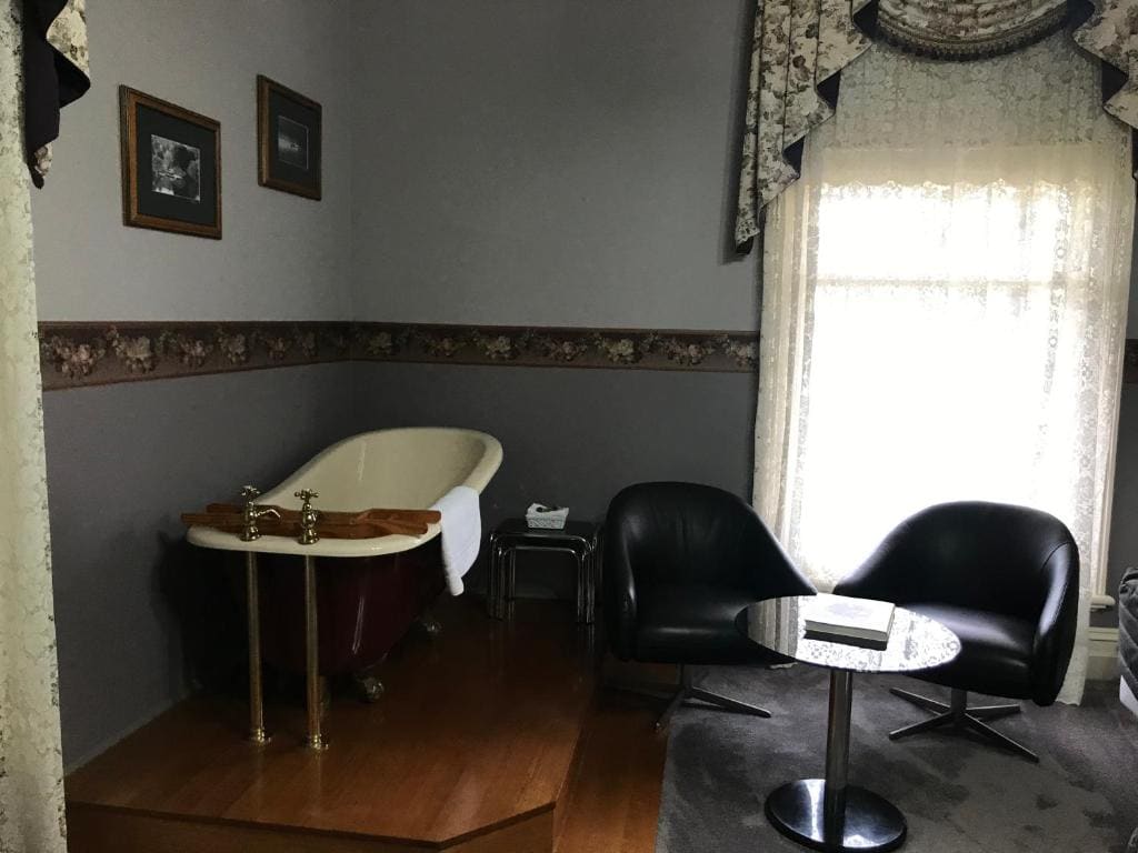 Apartment room - Image 3