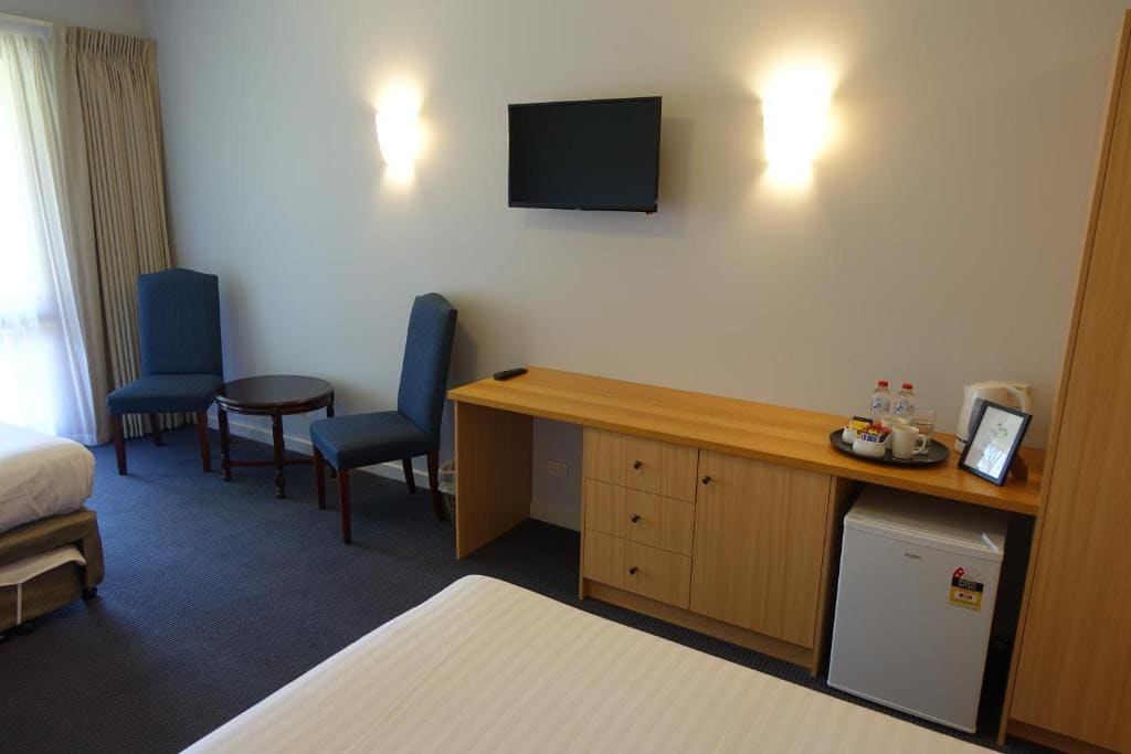 Deluxe Room room - Image 2