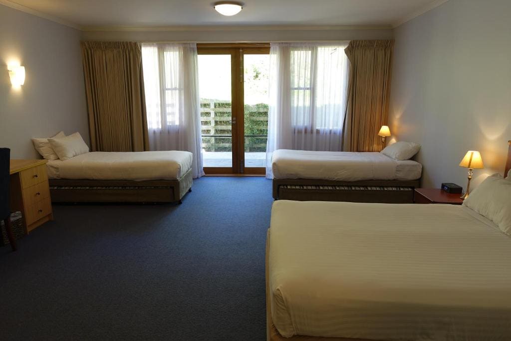 Family Room room - Image 1