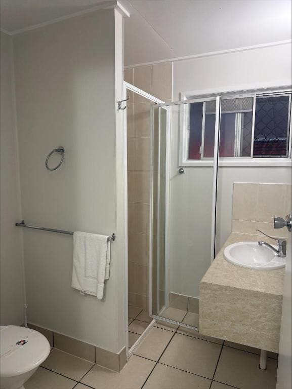 Family Room room - Image 3