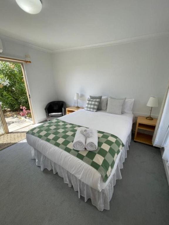 Suite with Courtyard room - Image 2