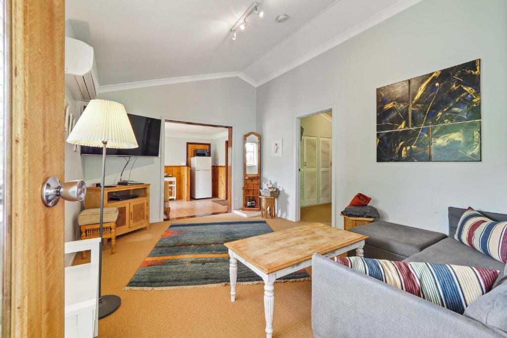 Cottage with Garden View room - Image 3