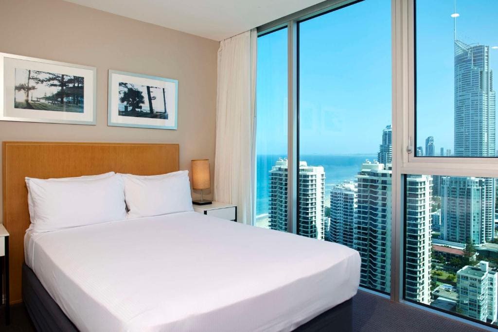 Four-Bedroom Penthouse room - Image 2