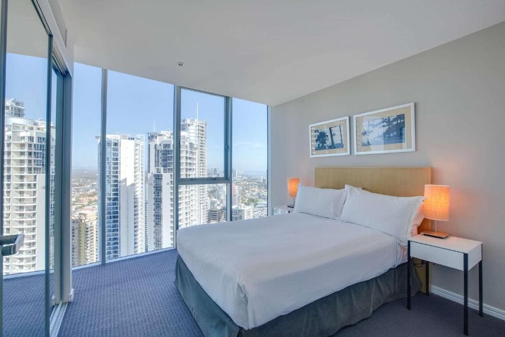 One-Bedroom Residence Room with City View room - Image 1