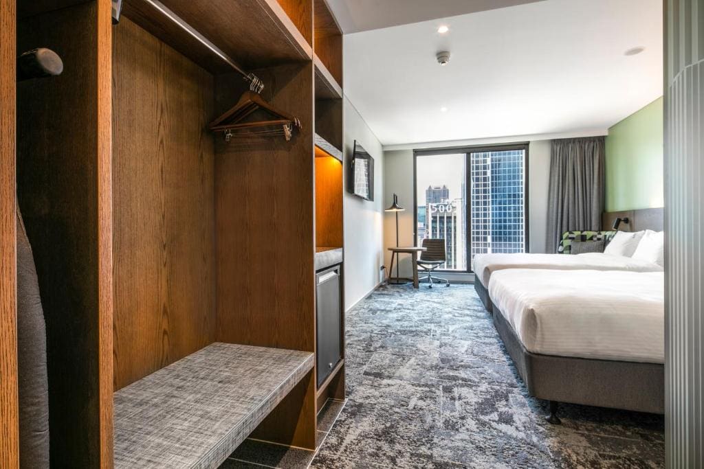 Standard Twin Room - Free Breakfast room - Image 2