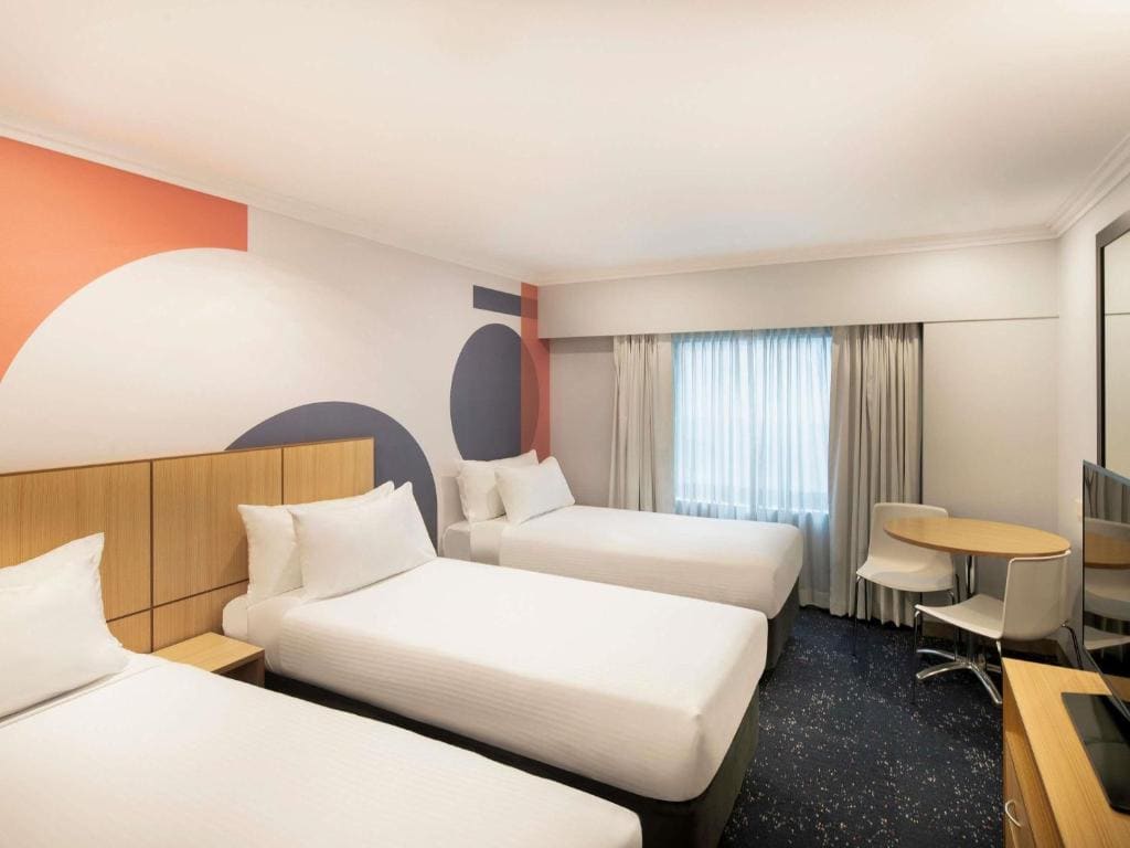 Superior Twin Room room - Image 1
