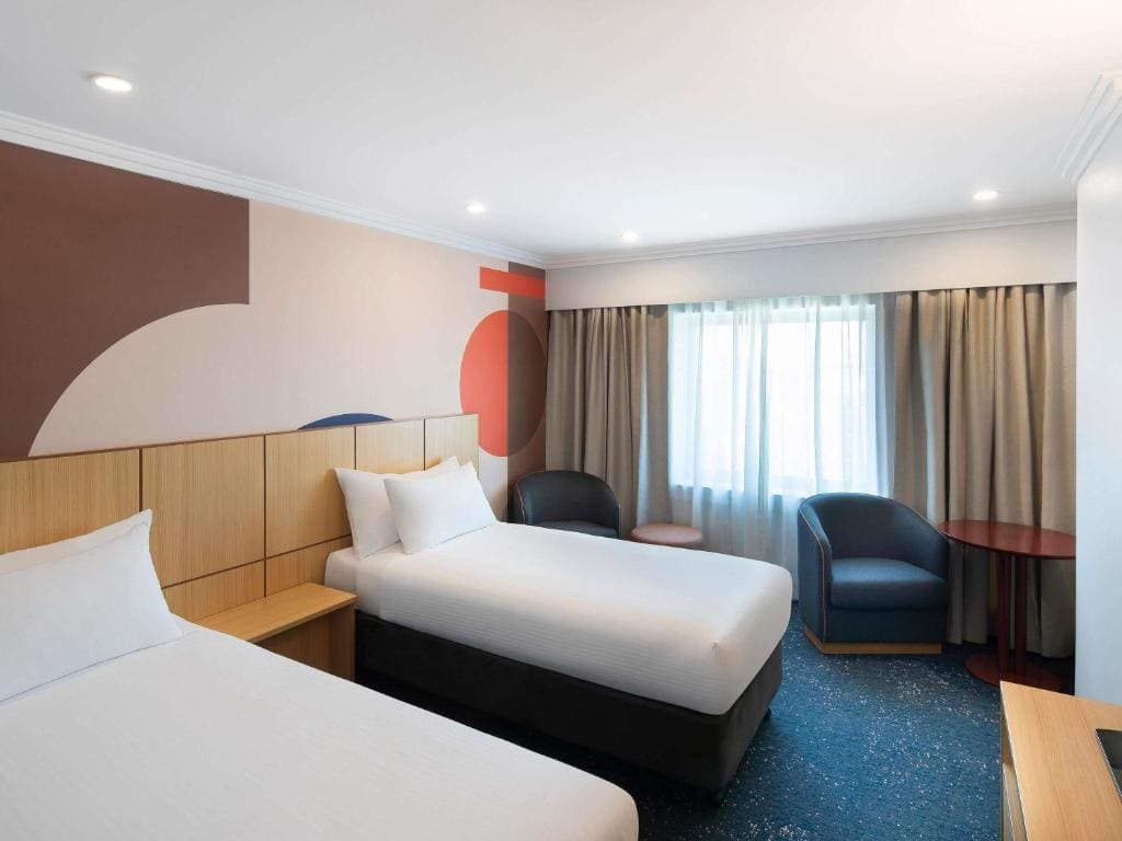 Standard Twin Room room - Image 2