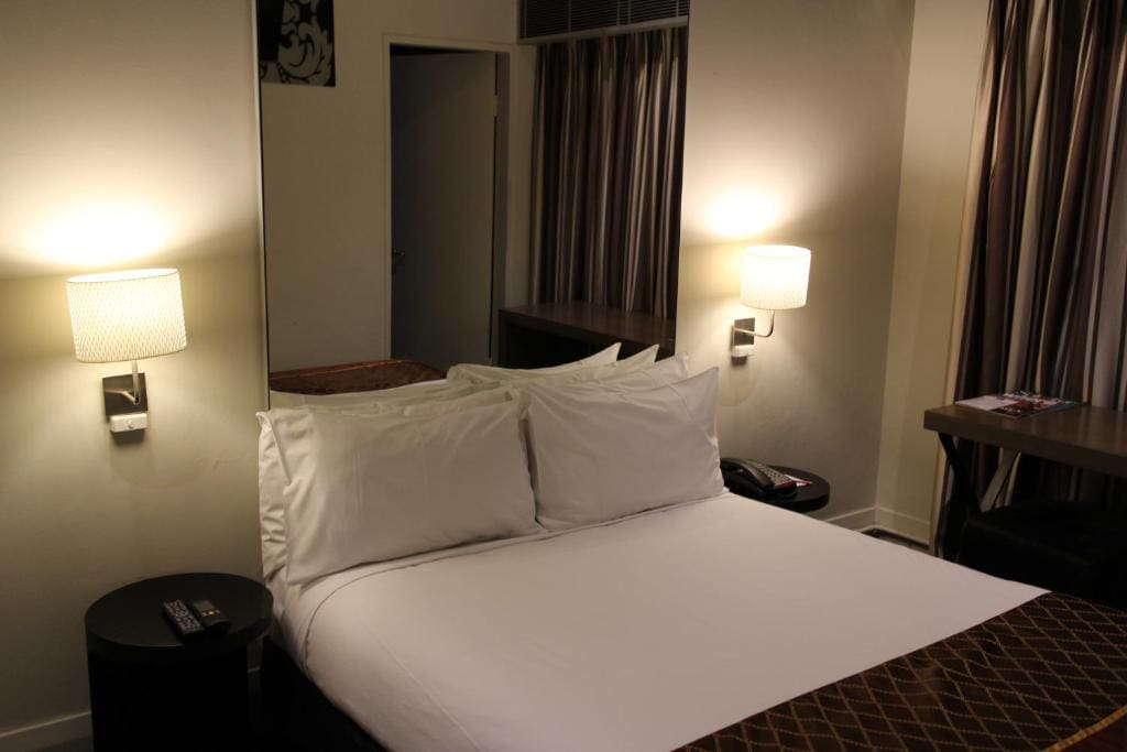 Standard Double Room room - Image 3