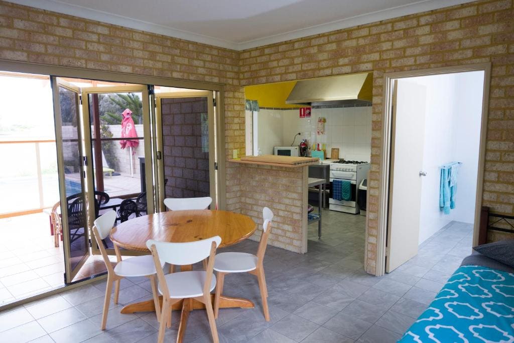 Queen Studio room - Image 1