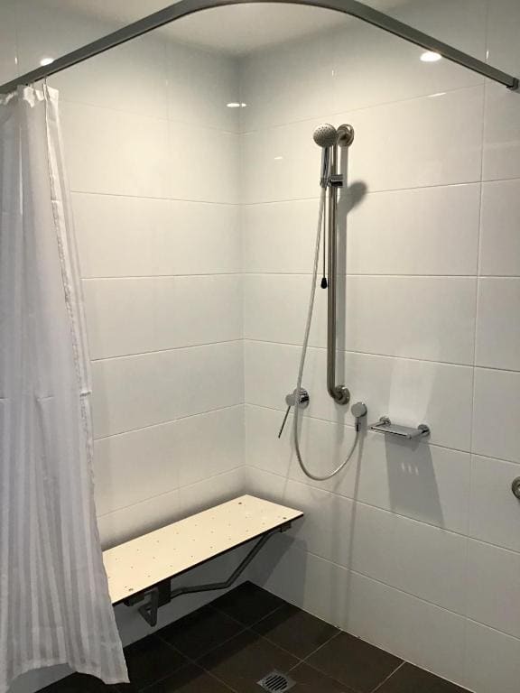 Family Room - Disability Access room - Image 2