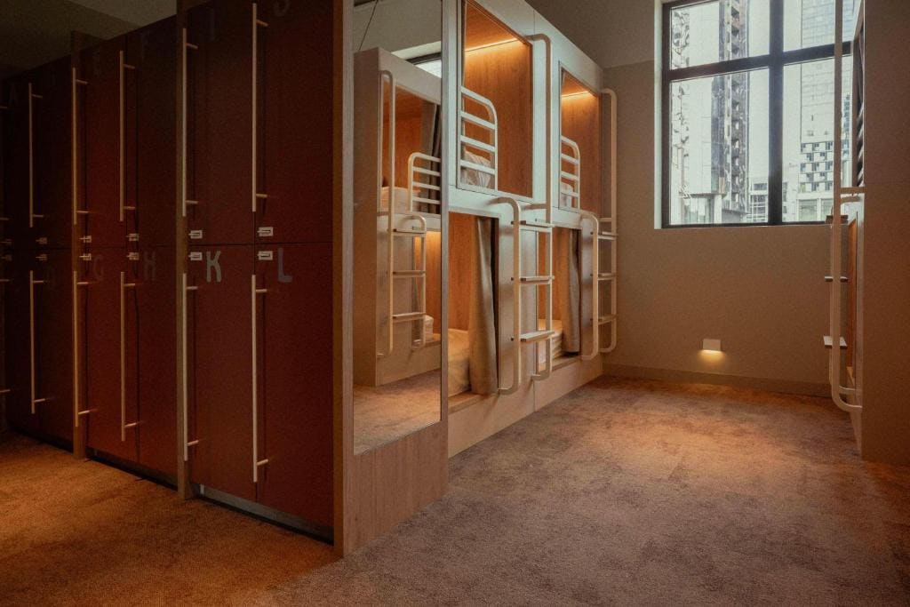 Drifter Dream Pod room - Image 3