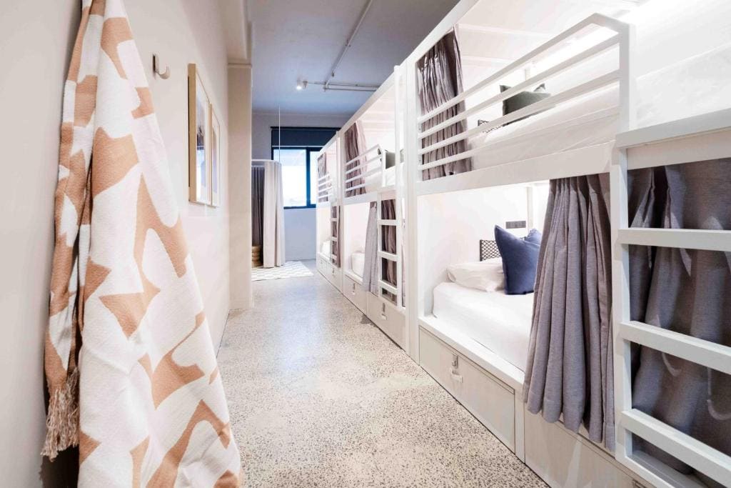 Entire Superior 4 Bed Ensuite Dorm room - Image 2