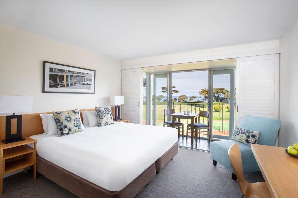 Resort Room with Ocean View room - Image 1