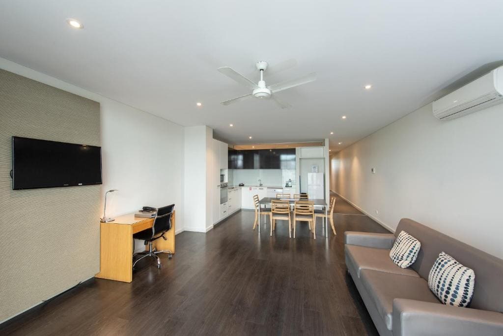 Two-Bedroom Central Apartment (Stair Access only) room - Image 3