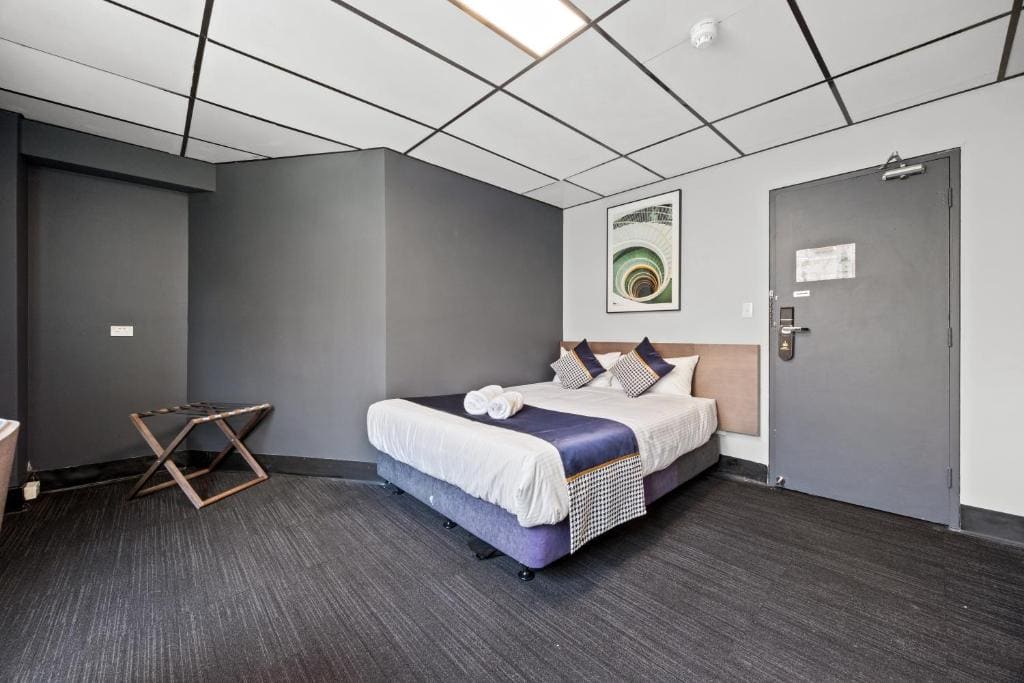 Superior Queen Room room - Image 2
