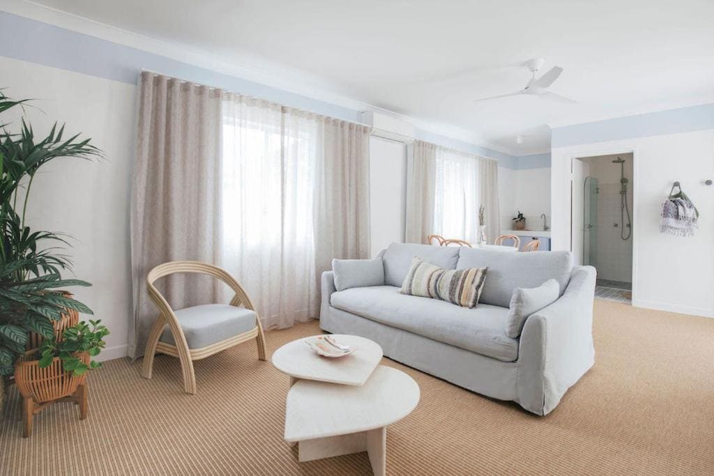One-Bedroom Apartment room - Image 3
