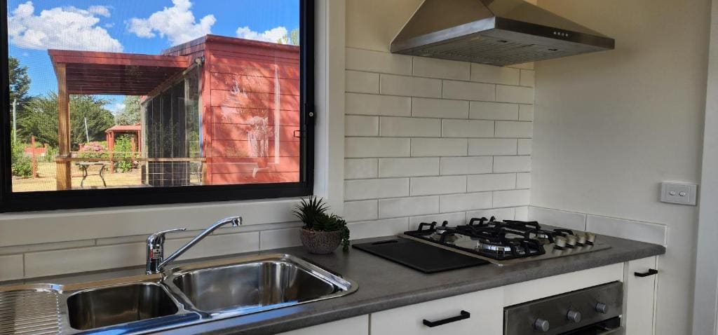Tiny House room - Image 3