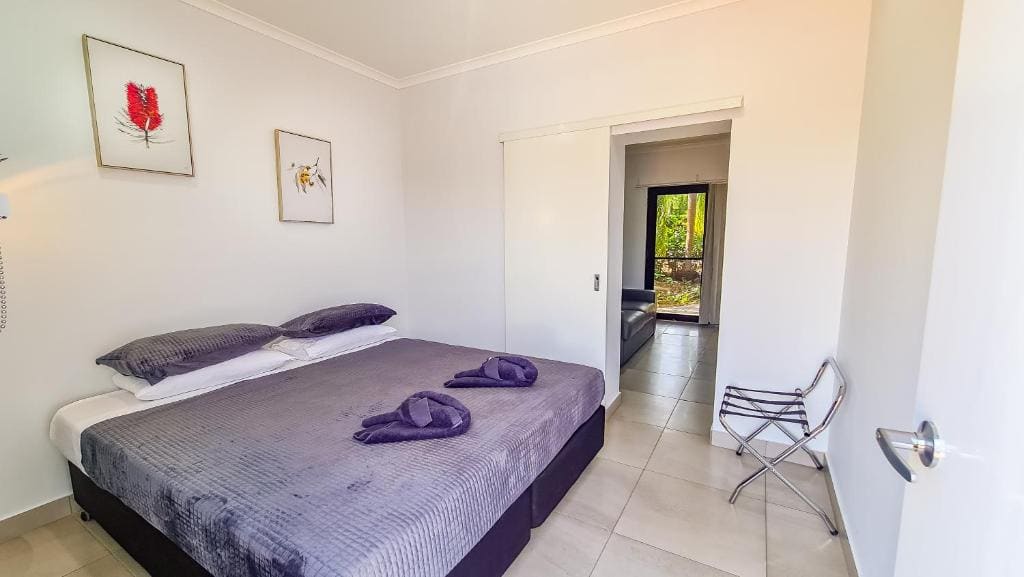 One-Bedroom Villa room - Image 3