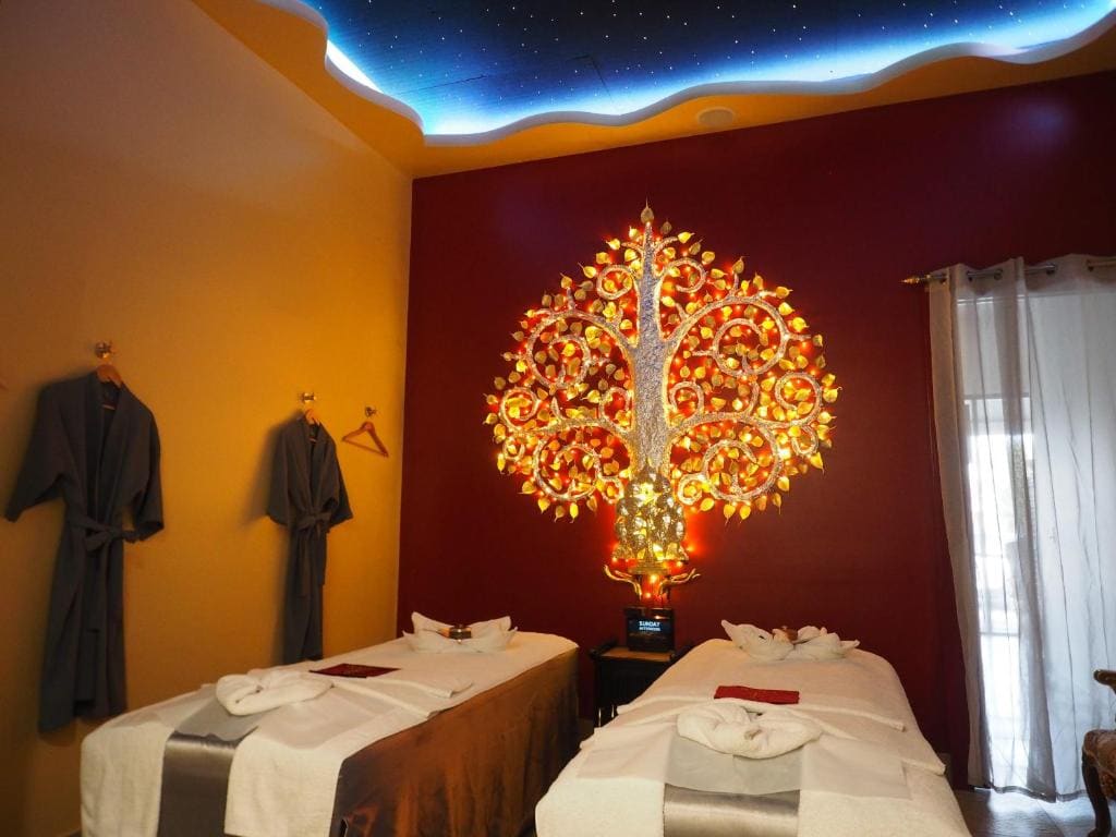 Double or Twin Room with Spa Access room - Image 3