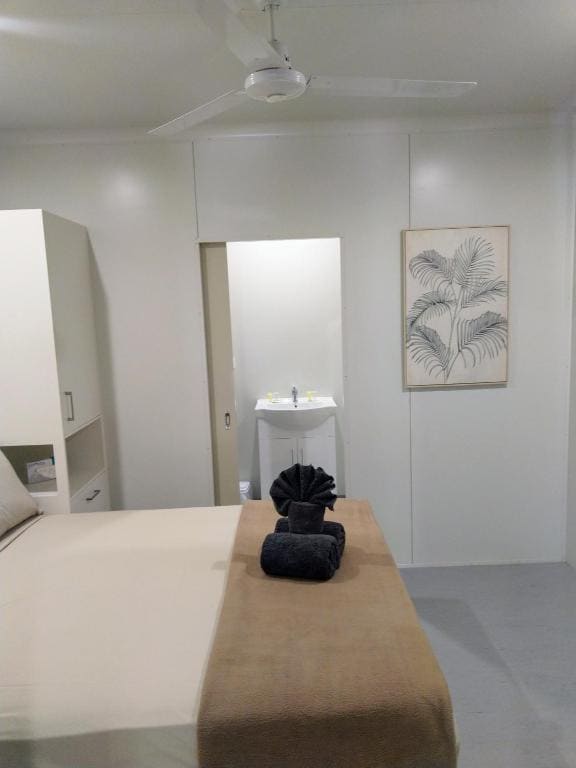 Deluxe Family Suite room - Image 2