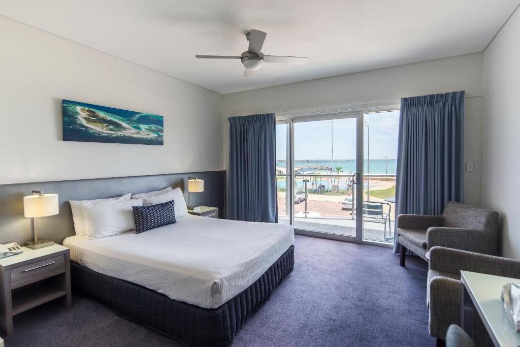 Double Room with Ocean View (Adults only) room - Image 1