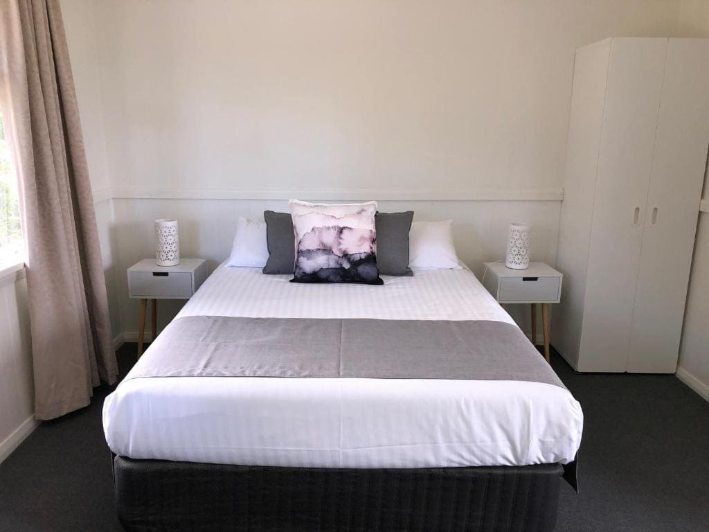 Superior Family Room room - Image 1