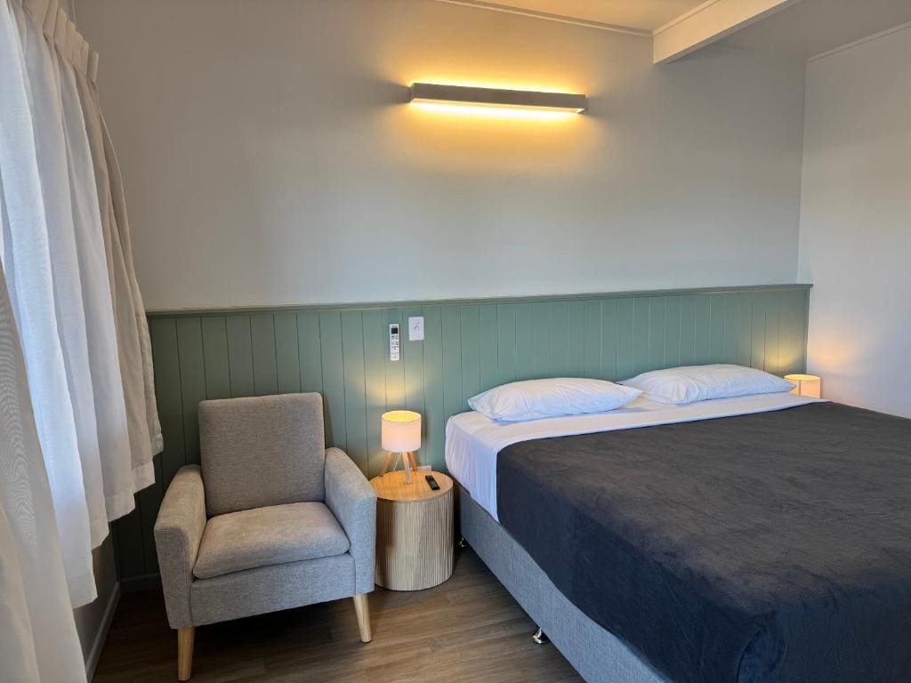 Budget Twin Room room - Image 3