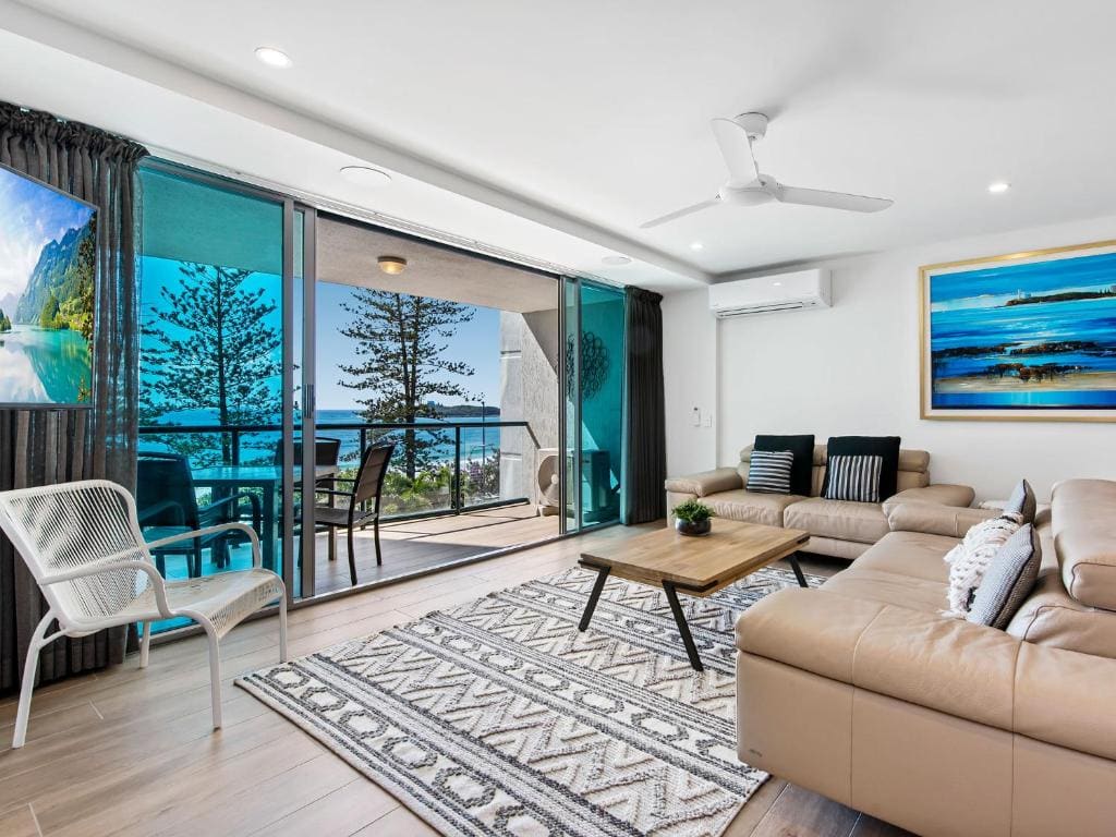 Three-Bedroom Executive Apartment room - Image 1