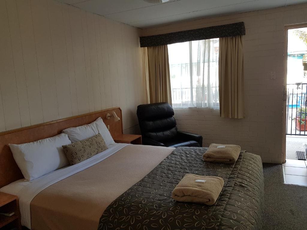 Standard Queen Room room - Image 2