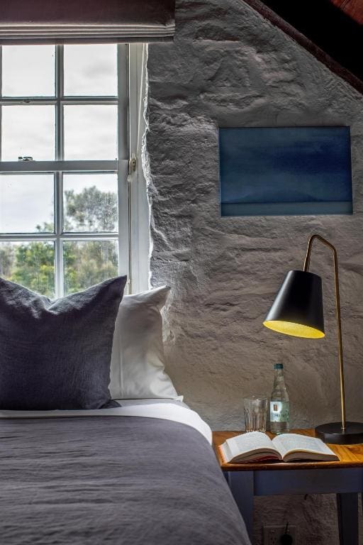 Two-Bedroom Cottage room - Image 2