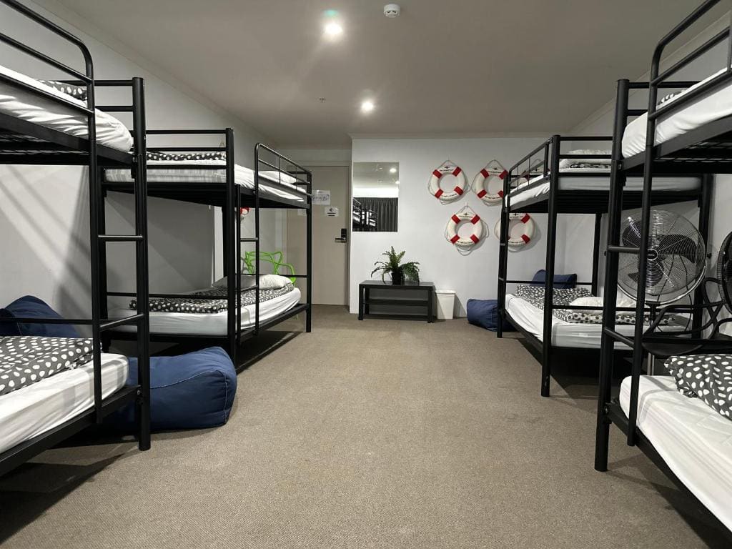 Bed in 8-Bed Mixed Dormitory Room room - Image 3
