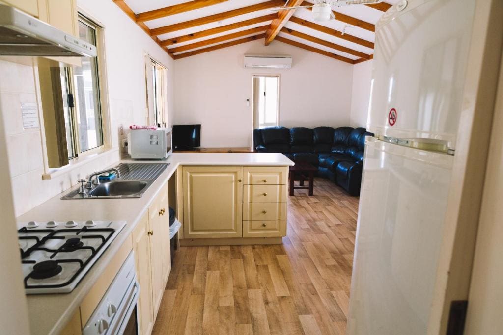 Two-Bedroom Chalet room - Image 3