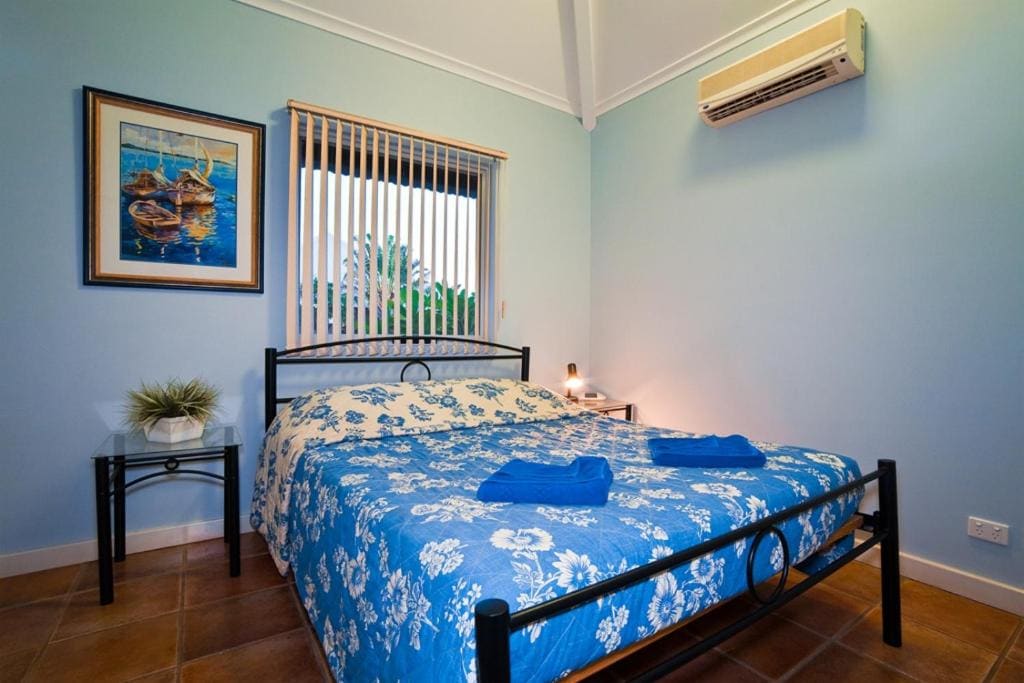 Three-Bedroom Deluxe Villa room - Image 2