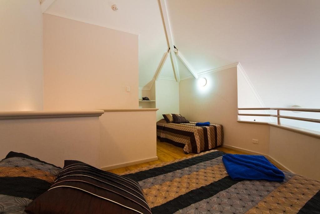 Three-Bedroom Deluxe Villa room - Image 1