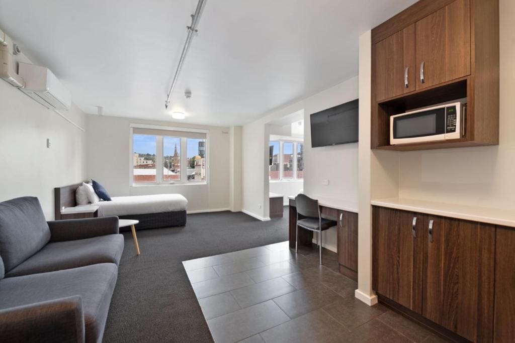 Suite room - Image 2