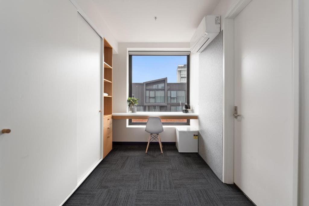 Queen Room - Disability Access room - Image 3