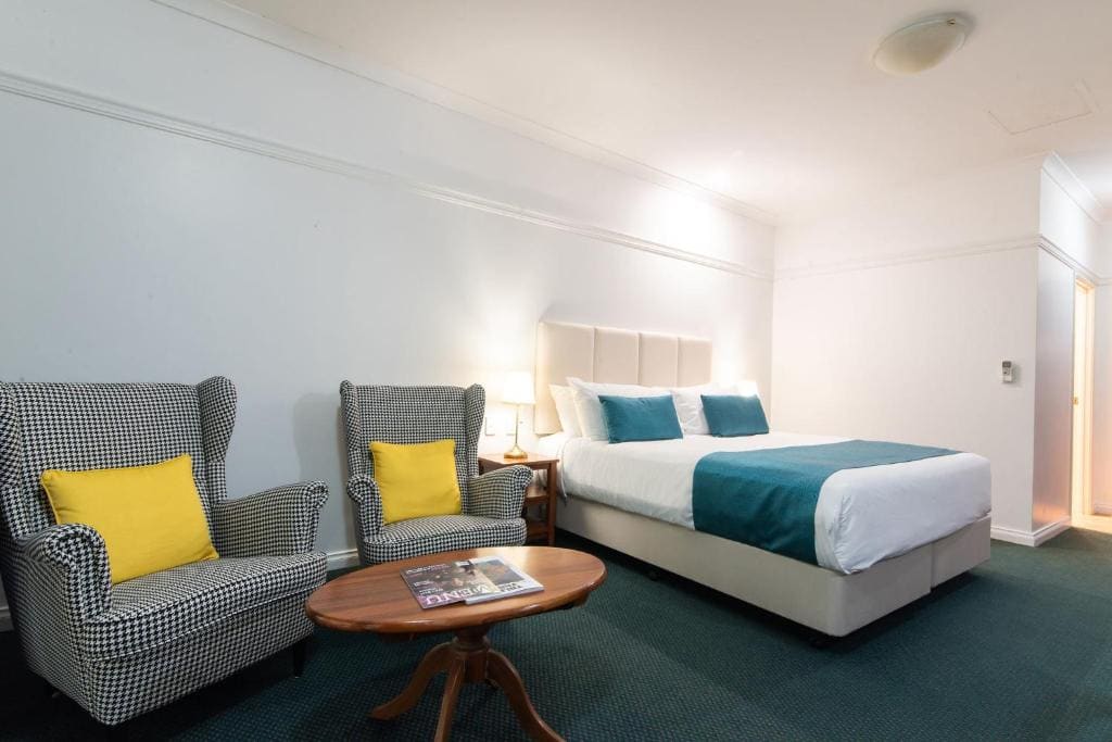 Superior King Room room - Image 1