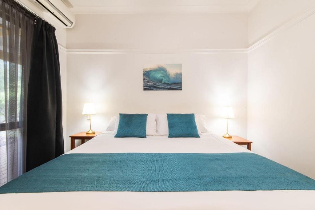 Standard King Room room - Image 3