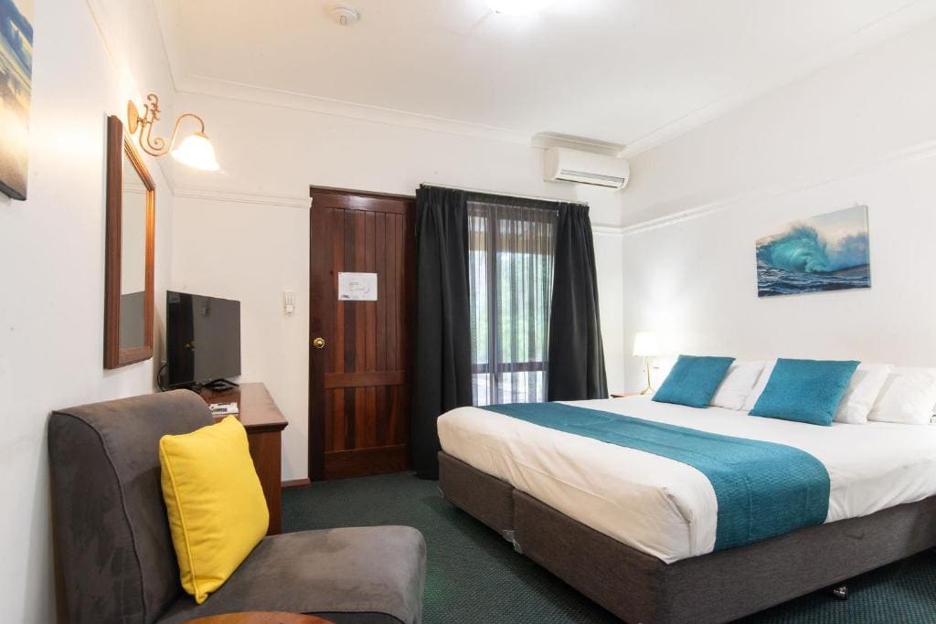 Standard King Room room - Image 2