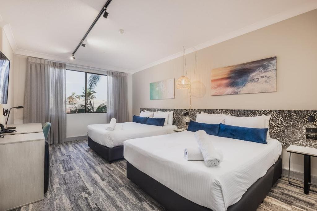 Standard Queen Room with Two Queen Beds room - Image 3