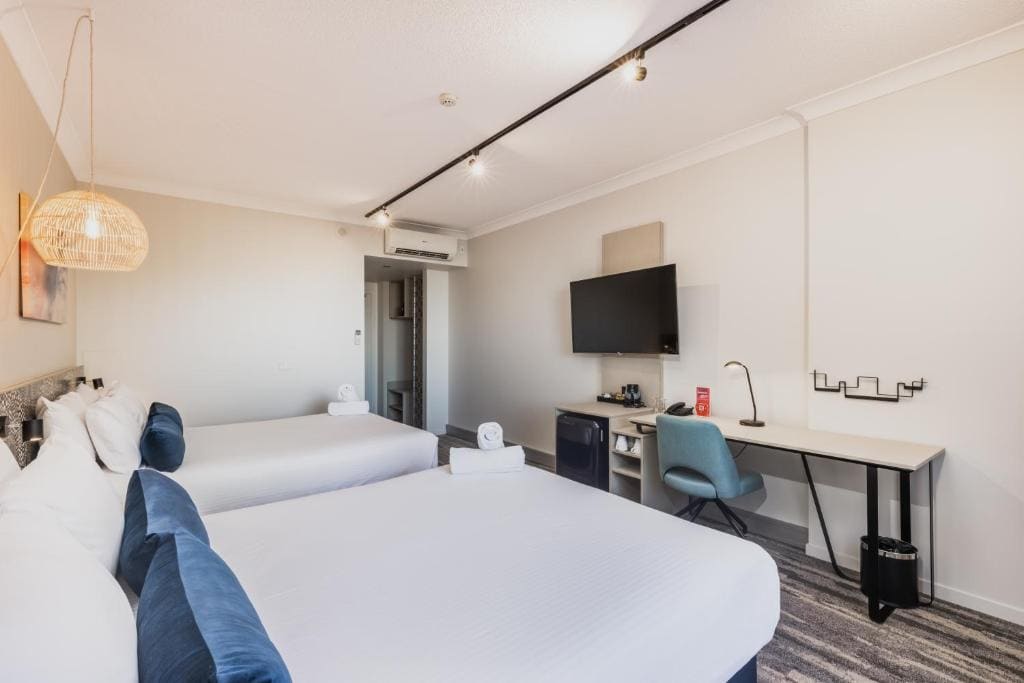 Standard Queen Room with Two Queen Beds room - Image 2