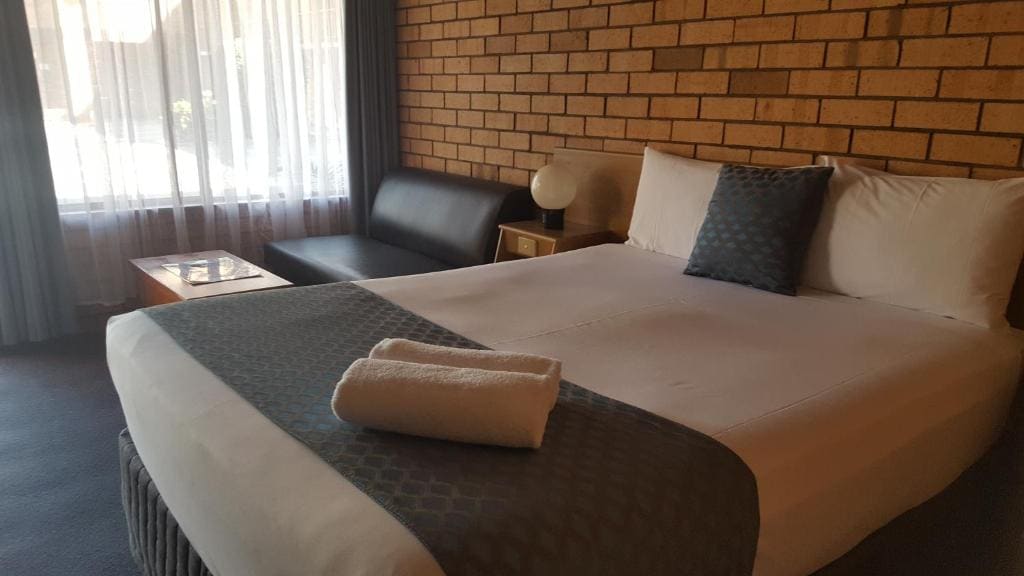 Deluxe Queen Room room - Image 1