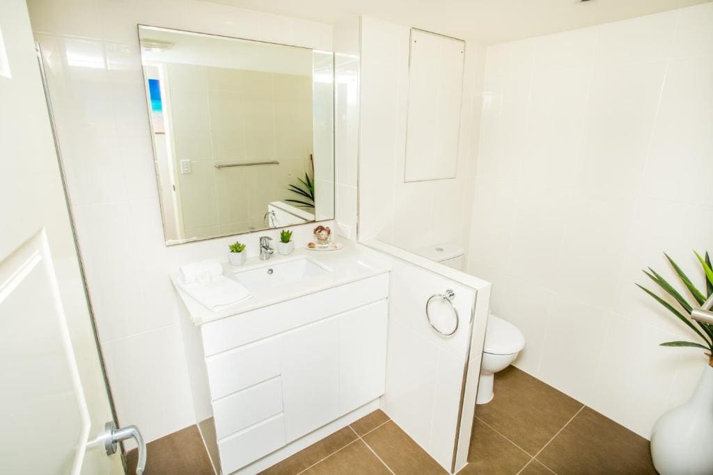 Two-Bedroom Apartment - Beachfront - Non Smoking room - Image 3