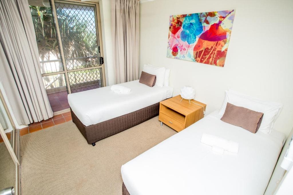 Two-Bedroom Apartment - Beachfront - Non Smoking room - Image 1