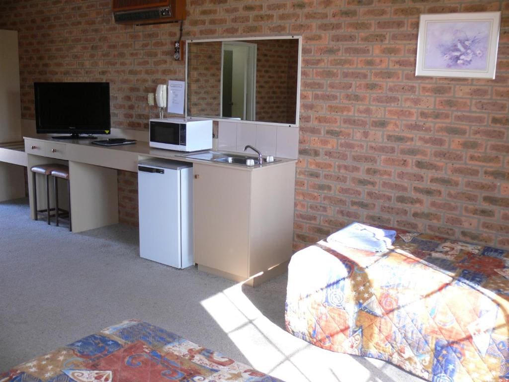Deluxe Queen Room room - Image 1