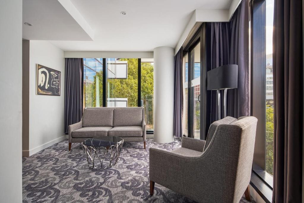 Executive One-Bedroom King Suite with Terrace and City View room - Image 2